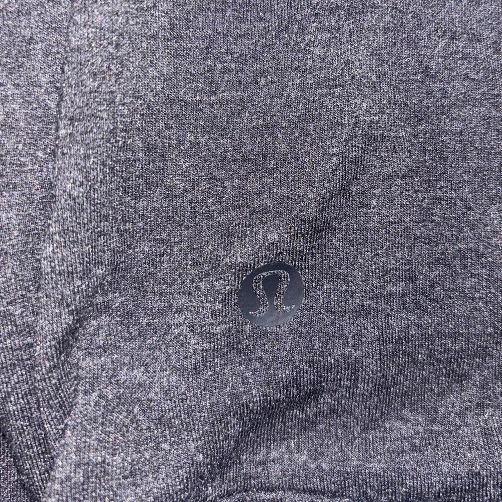 lululemon athletica Charcoal Long Sleeve Top - Picture 4 of 4